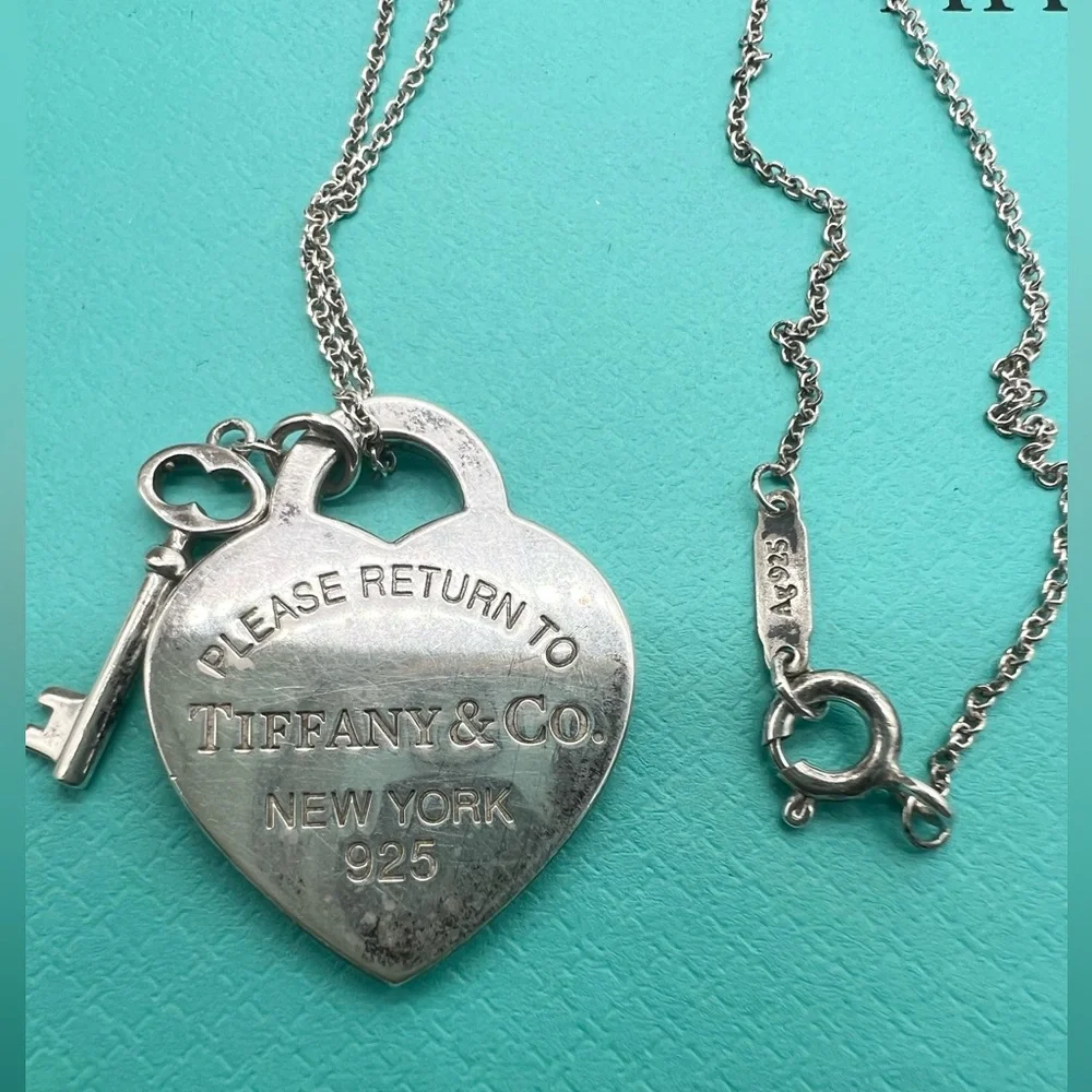 🔴DEAL OF THE MONTH🔴2 Authentic TIFFANY &Co Silver Heart Pendents Necklaces🔴 - Picture 5 of 14